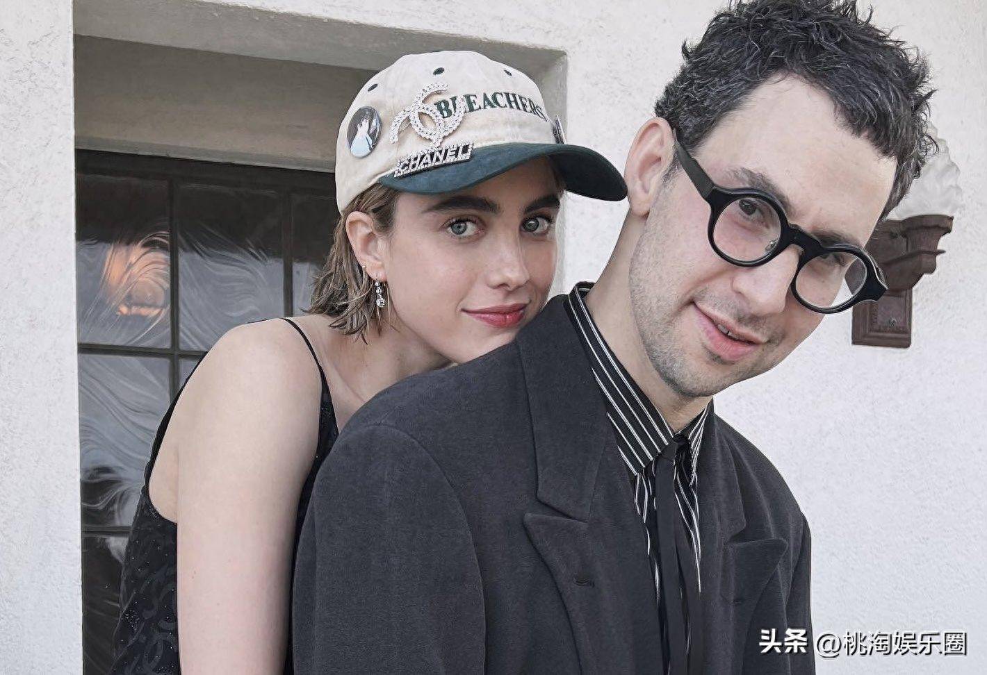 婚礼照片全删！好莱坞女星玛格丽特·库里与格莱美制作人正式分居