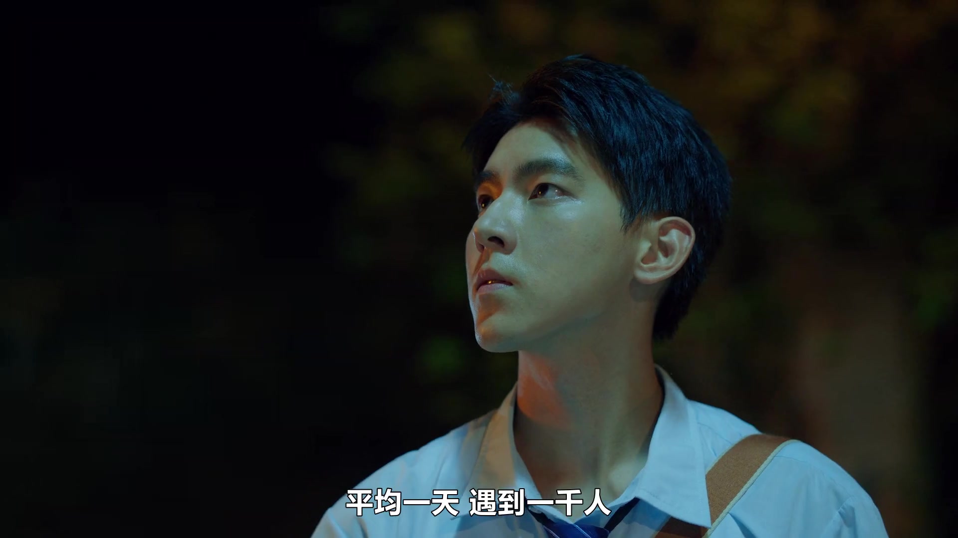 某某